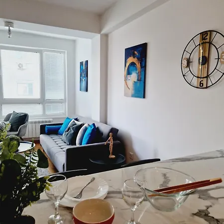 Apartment Kamche Lux *