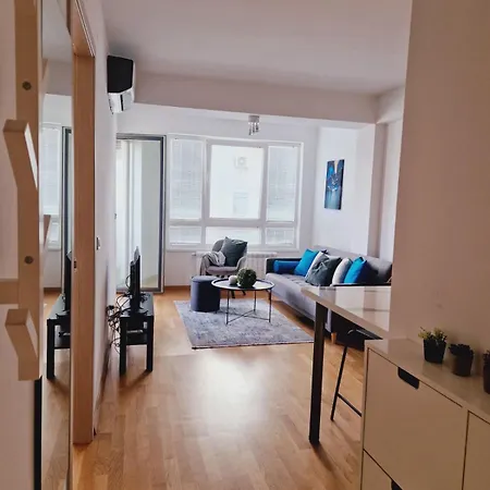 Kamche Lux Apartment *
