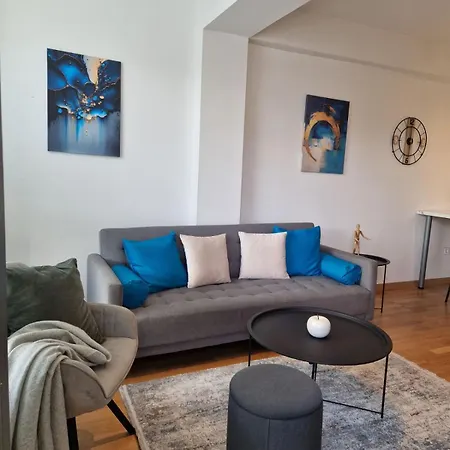 Kamche Lux Apartment
