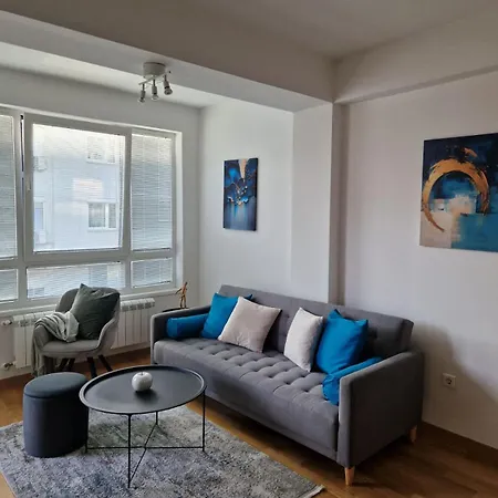 Kamche Lux Apartment
