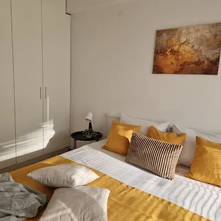 Kamche Lux Apartment *
